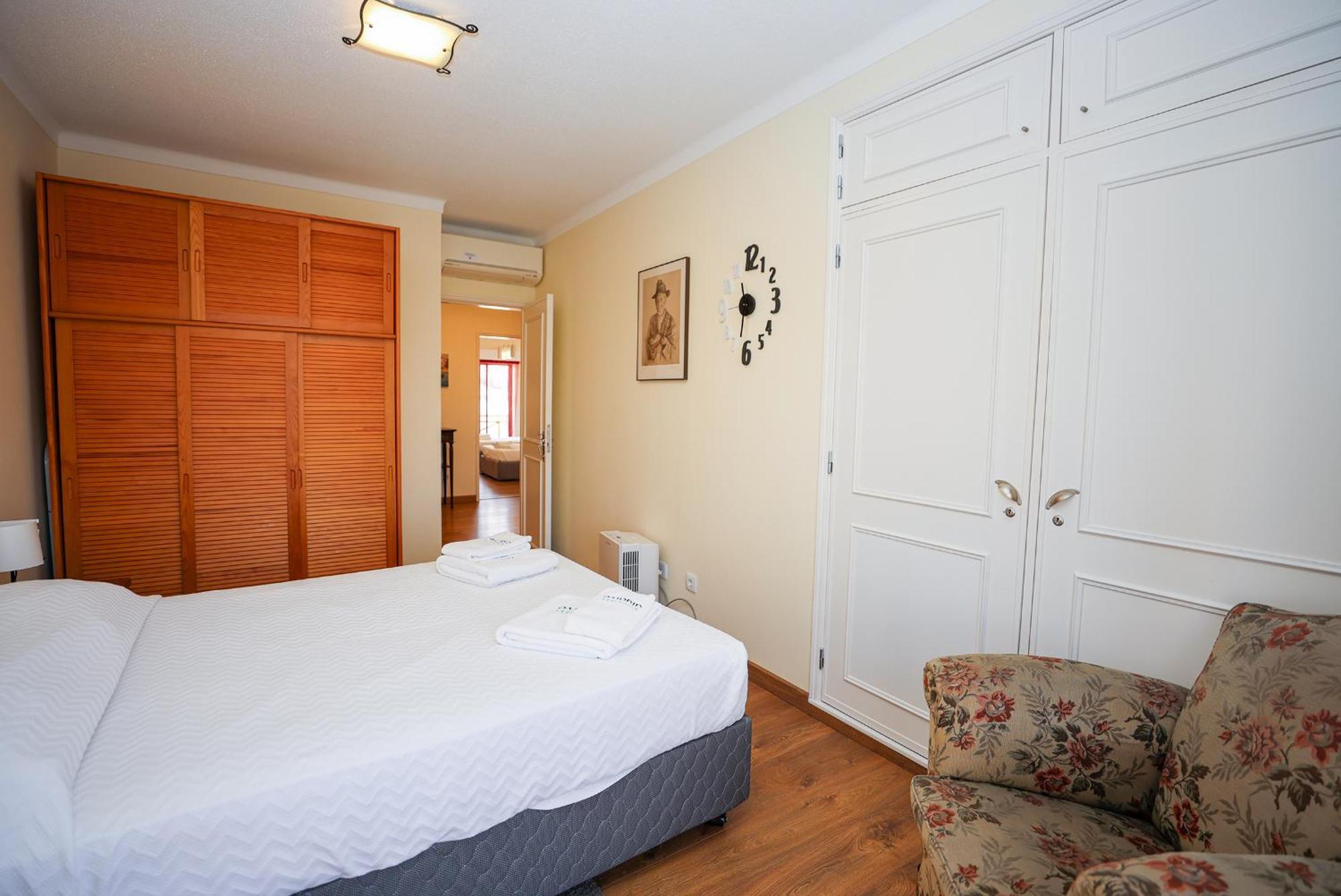 C27 - Torraltinha Way Apartment Lagos Luaran gambar