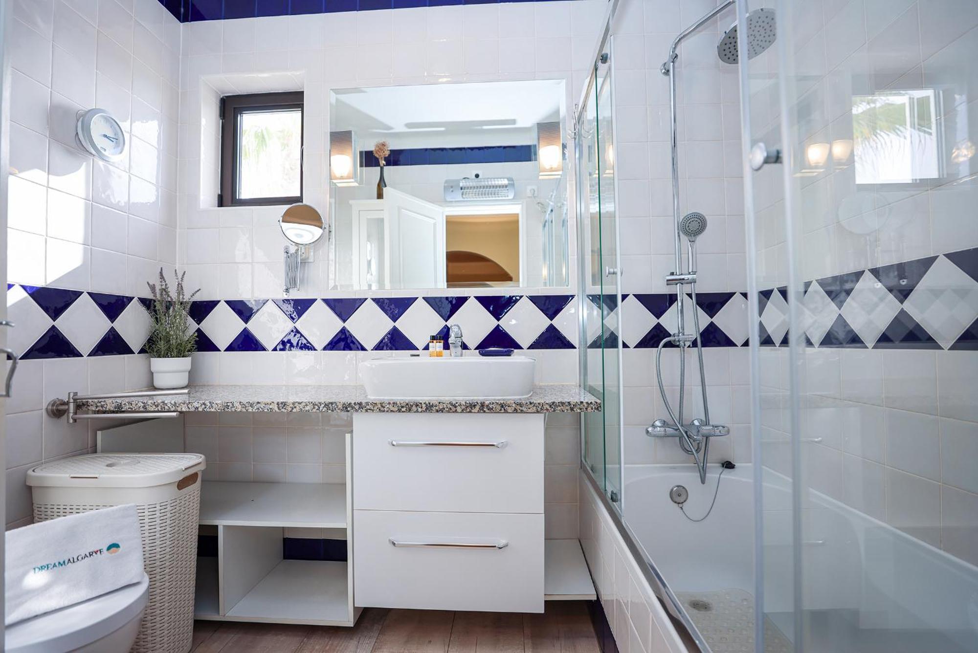 C27 - Torraltinha Way Apartment Lagos Luaran gambar